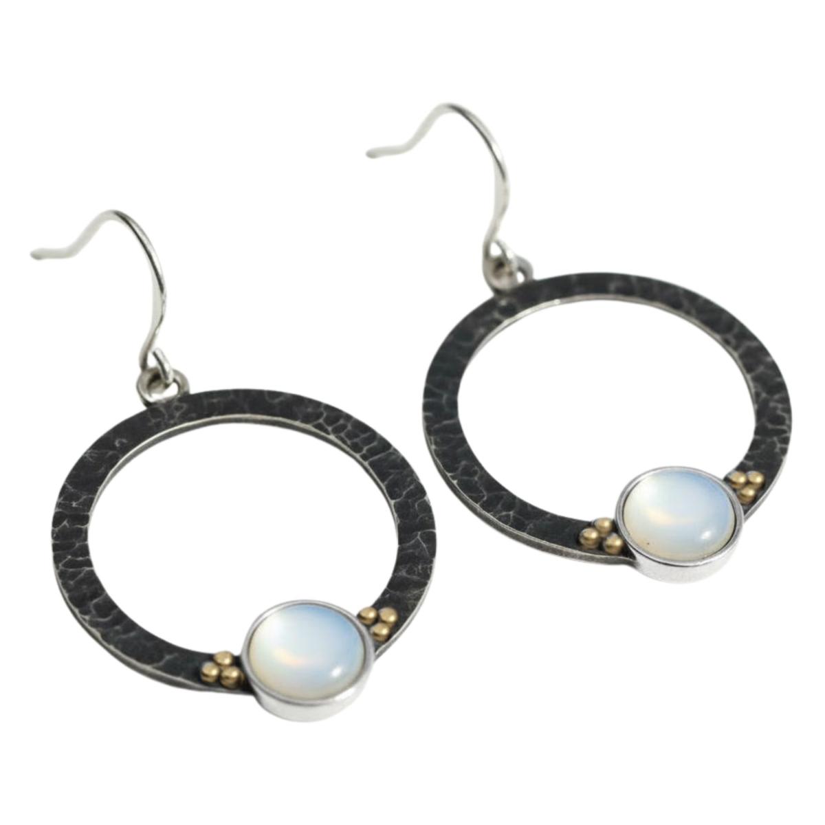 Perlmutt Ohrringe Silber gehämmert mit Goldpunkten rund 30 mm